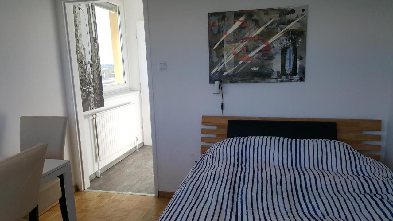 Ferienwohnung Nähe LKH Graz, 1x Parkplatz! Exterior foto