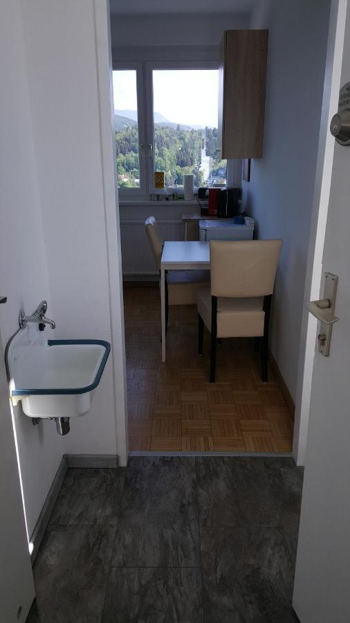 Ferienwohnung Nähe LKH Graz, 1x Parkplatz! Exterior foto